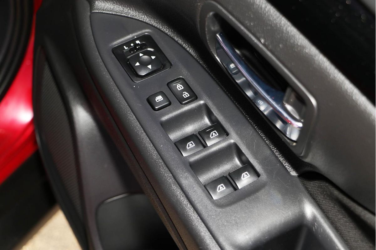 2020 Mitsubishi Outlander ES ZL