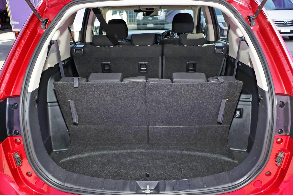 2020 Mitsubishi Outlander ES ZL