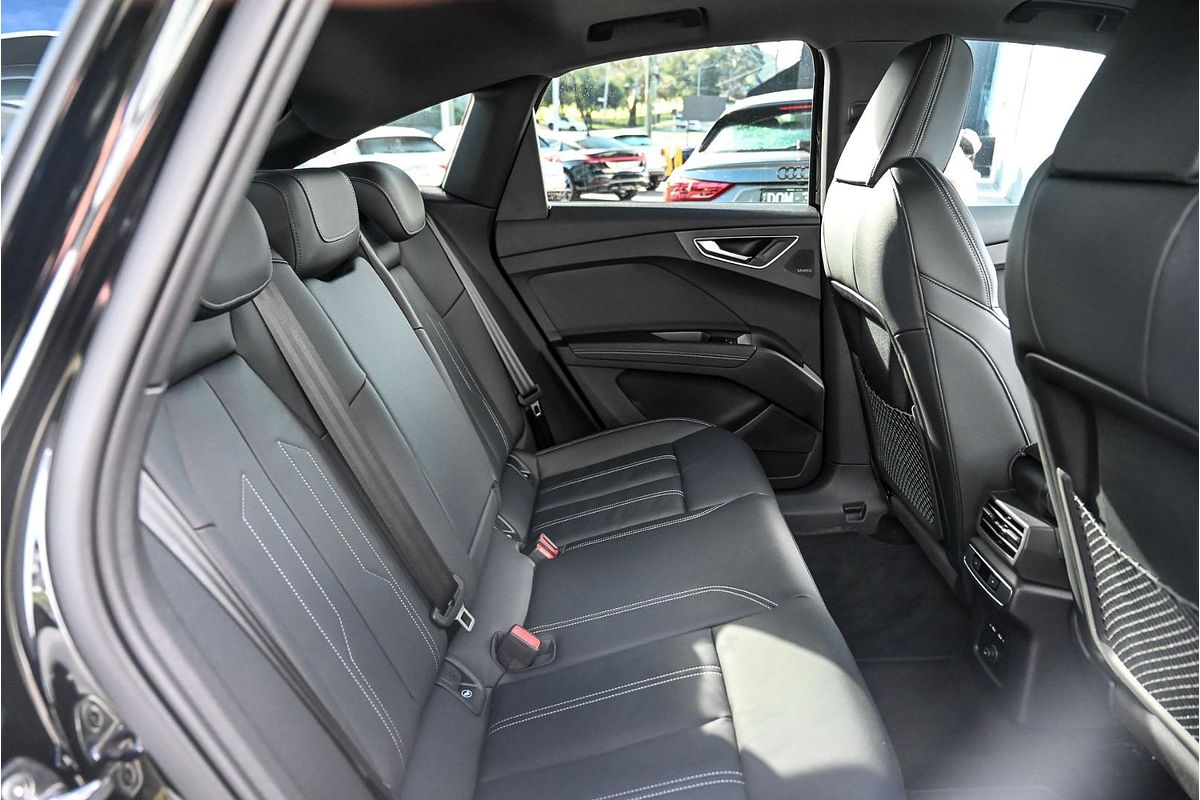 2024 Audi Q4 e-tron 55 F4