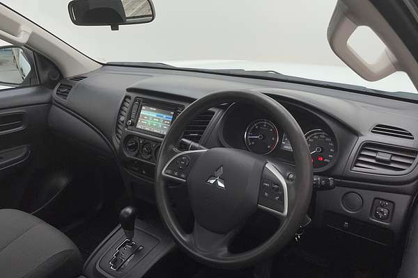 2020 Mitsubishi Triton GLX MR Rear Wheel Drive