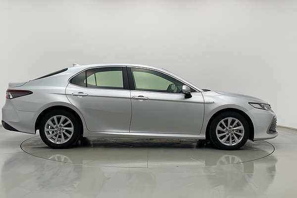 2020 Toyota Camry Ascent AXVH70R