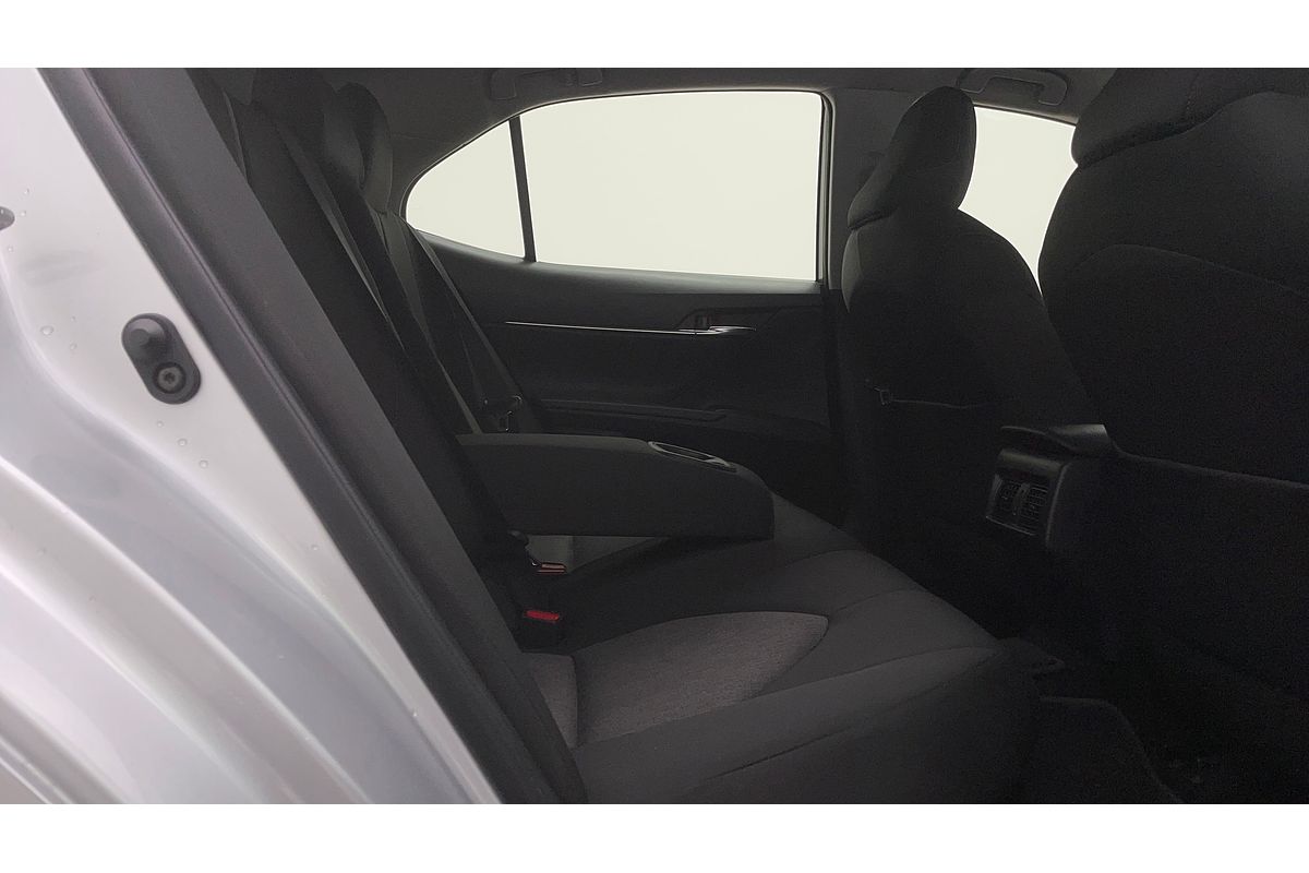 2020 Toyota Camry Ascent AXVH70R
