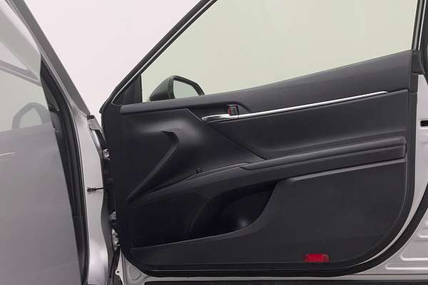 2020 Toyota Camry Ascent AXVH70R