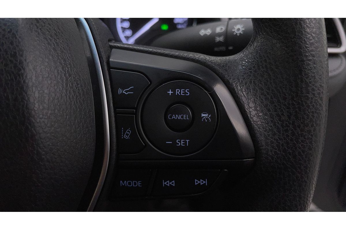 2020 Toyota Camry Ascent AXVH70R