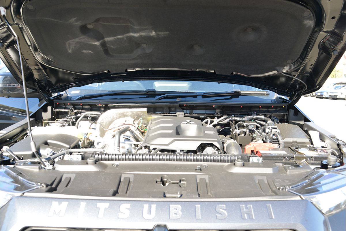 2024 Mitsubishi Triton GSR Special Edition MV 4X4