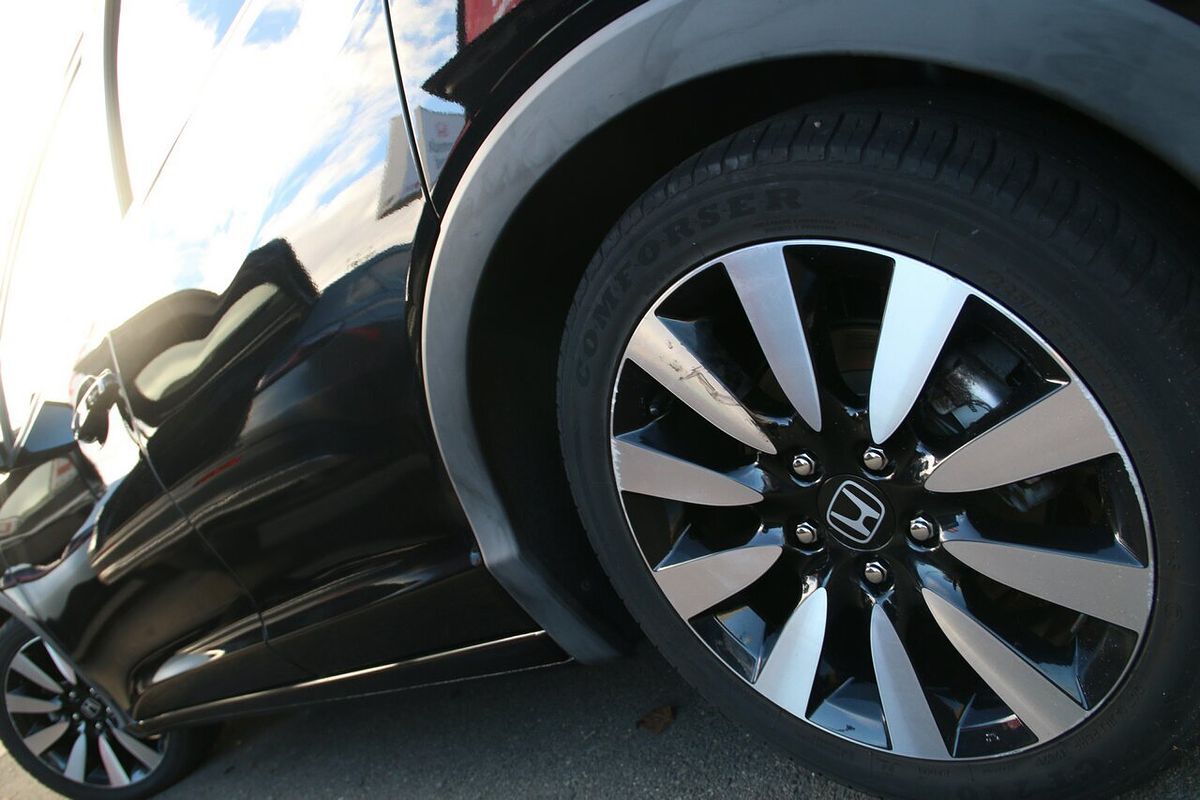 2014 Honda Civic VTi-LN 9th Gen