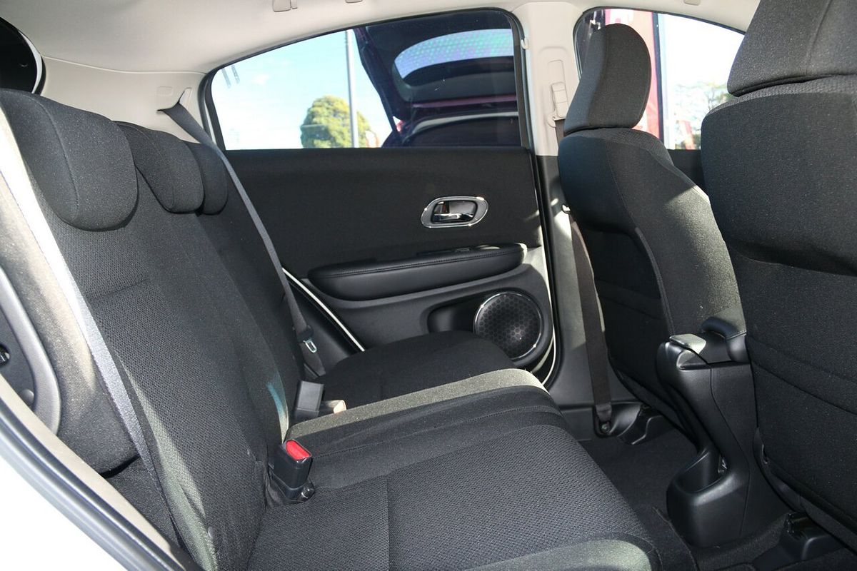 2018 Honda HR-V VTi-S