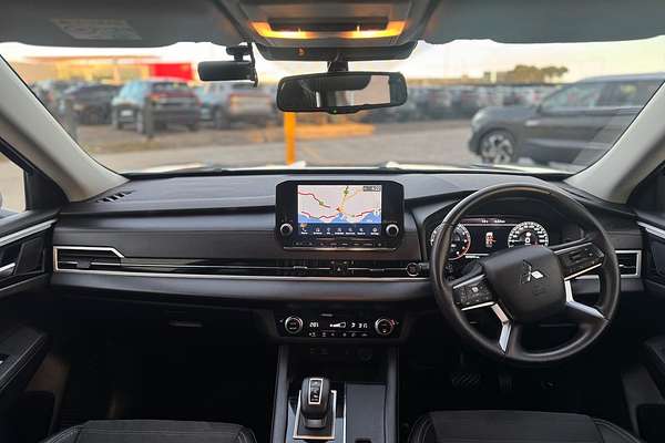 2022 Mitsubishi Outlander Aspire ZM