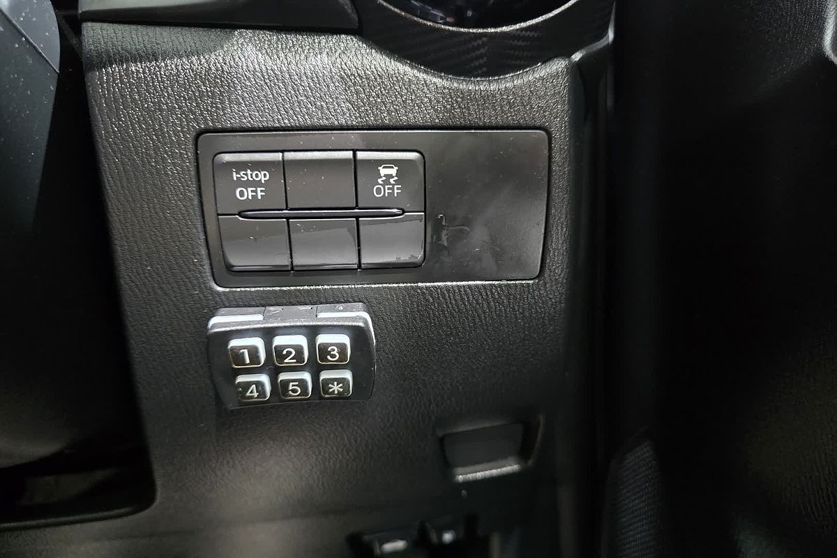2017 Mazda MAZDA2 MAZDA2 MAXX 200MAH5N
