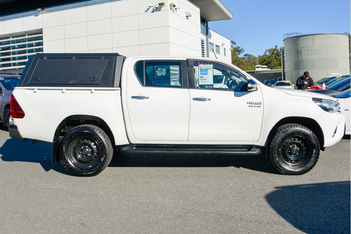 2015 Toyota Hilux SR GUN126R 4X4