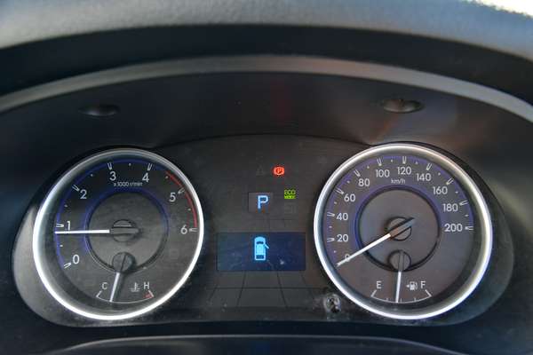 2015 Toyota Hilux SR GUN126R 4X4