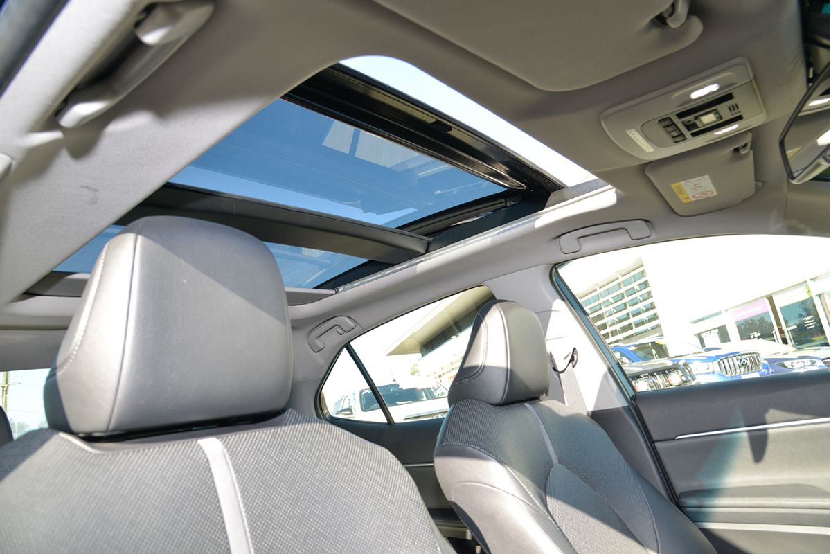 2021 Toyota Camry SL AXVH70R
