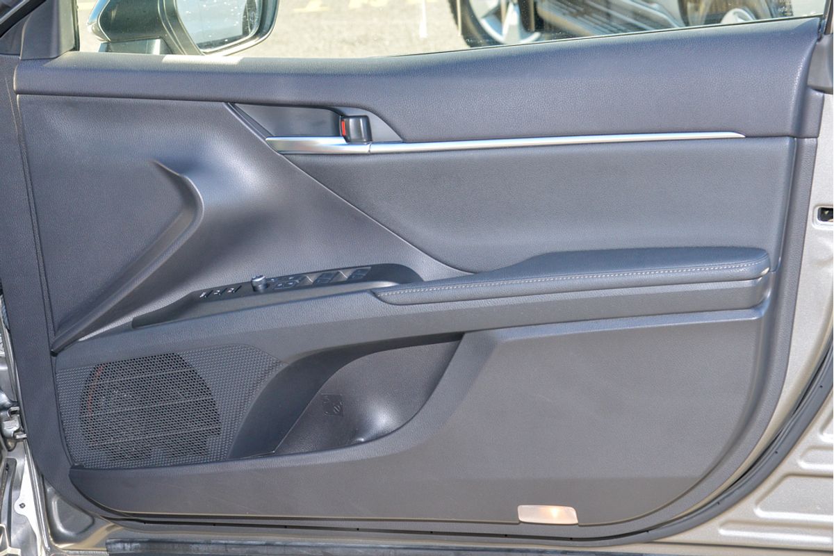 2021 Toyota Camry SL AXVH70R