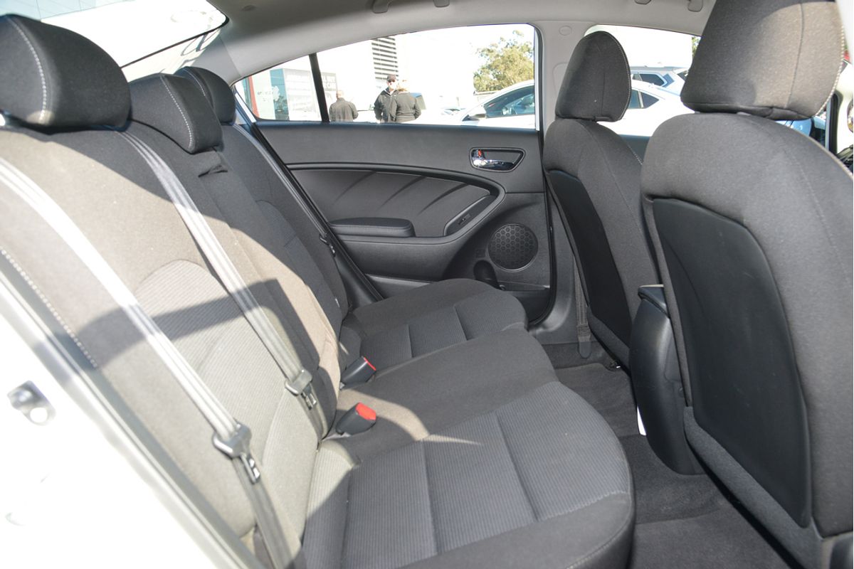 2017 Kia Cerato Sport YD