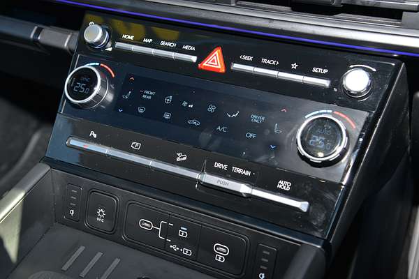 2024 Hyundai Santa Fe Hybrid Calligraphy MX5.V1