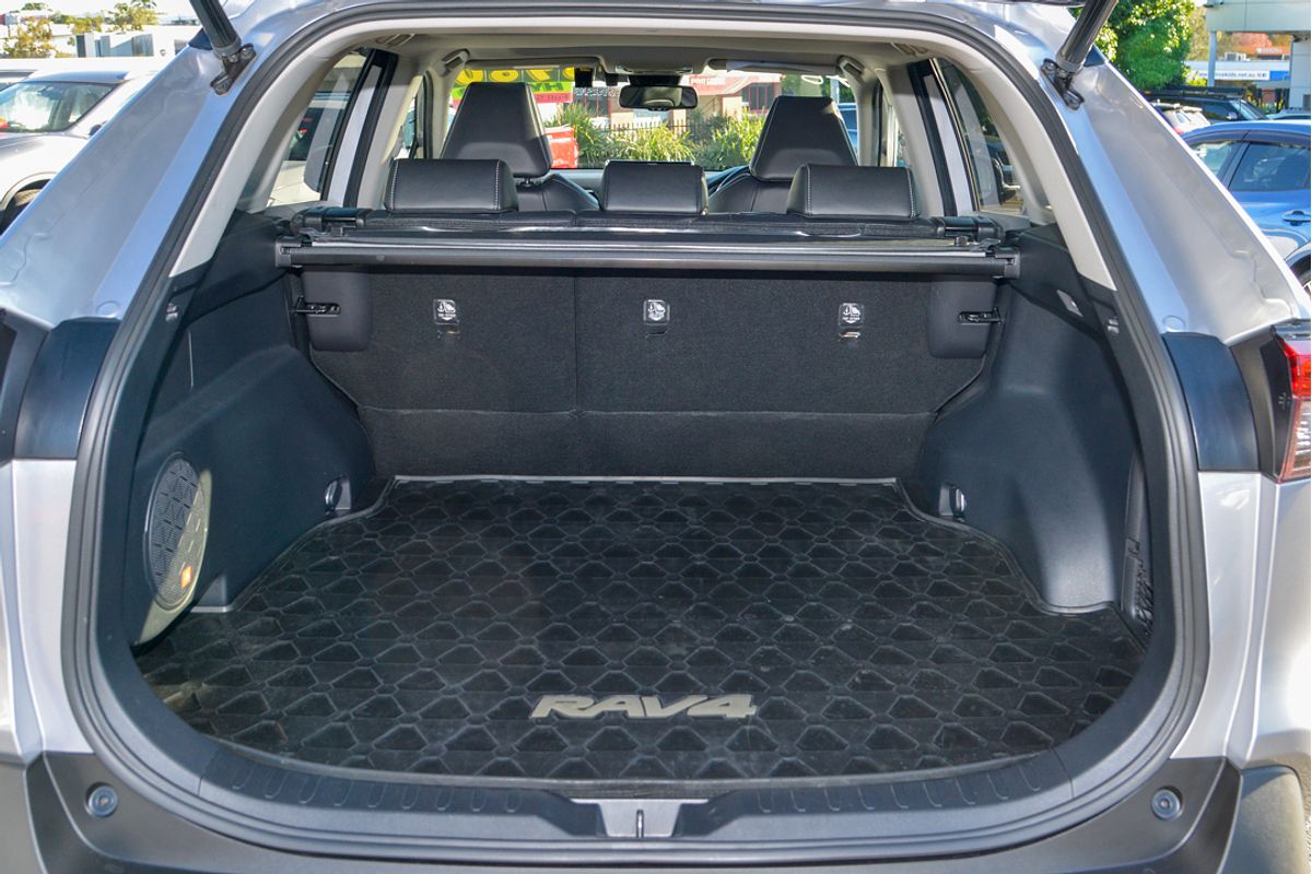 2020 Toyota RAV4 Cruiser AXAH54R