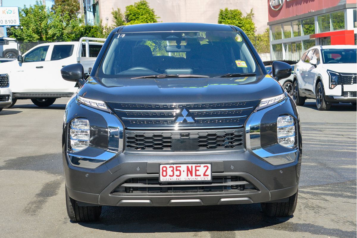 2024 Mitsubishi Outlander ES ZM