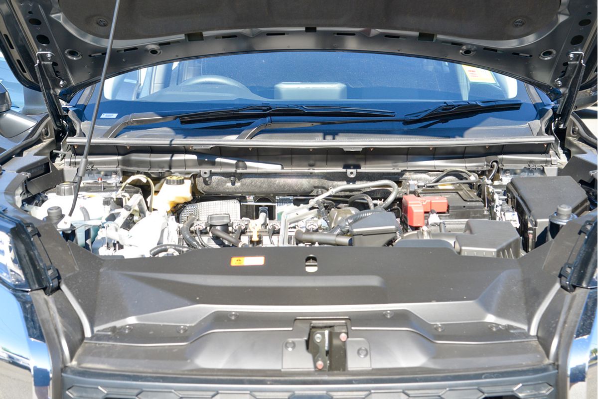 2024 Mitsubishi Outlander ES ZM
