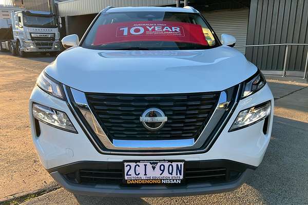 2024 Nissan X-TRAIL ST T33