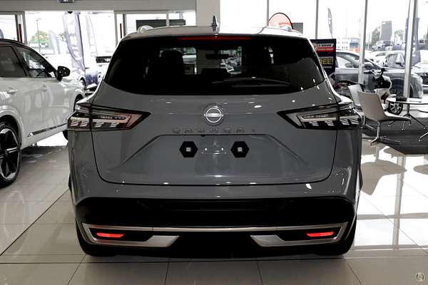 2025 Nissan QASHQAI Ti J12