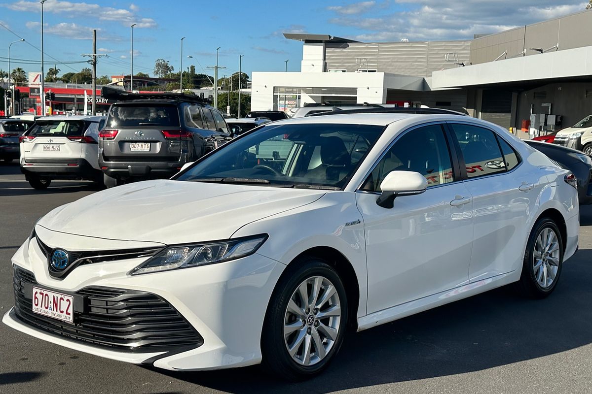 2020 Toyota Camry Ascent