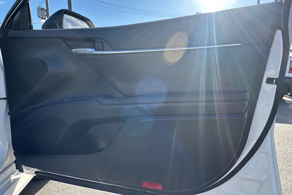 2020 Toyota Camry Ascent