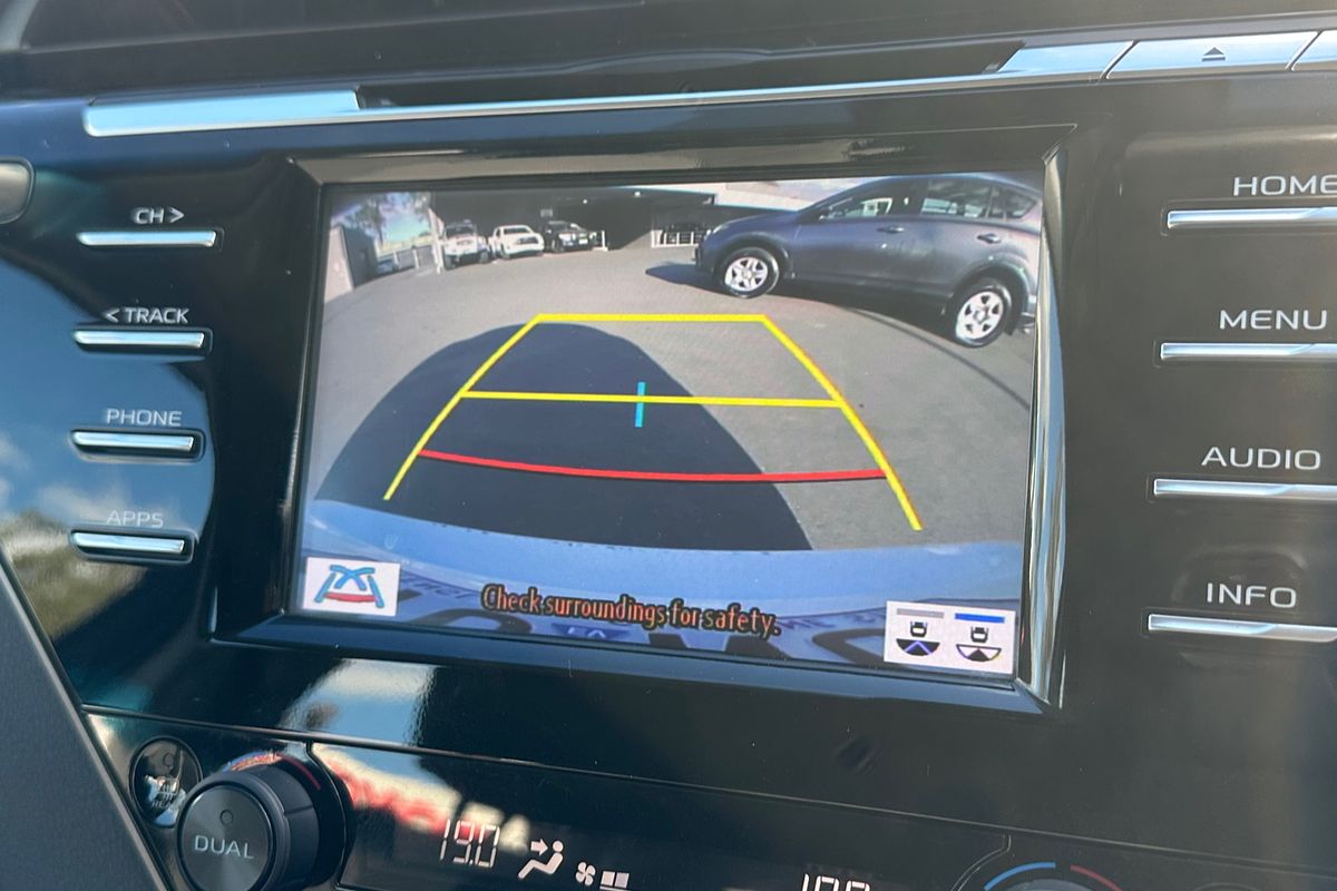 2020 Toyota Camry Ascent