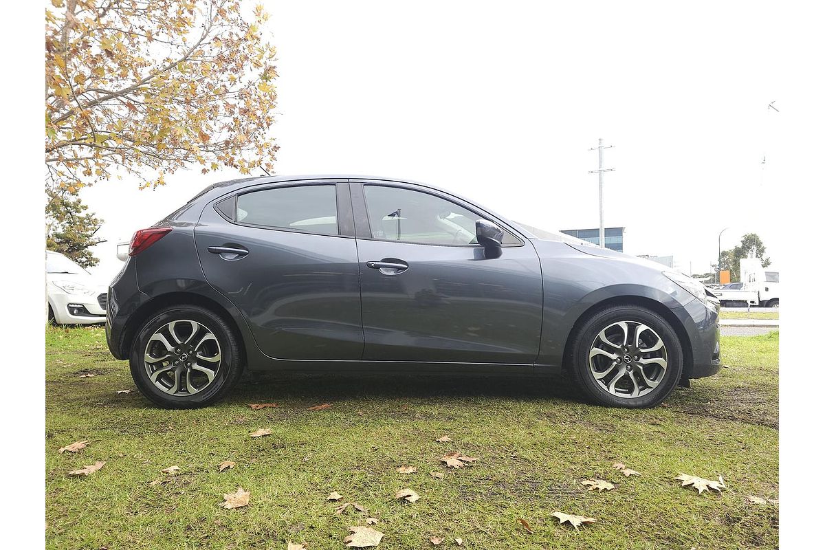 2015 Mazda 2 Genki DJ Series