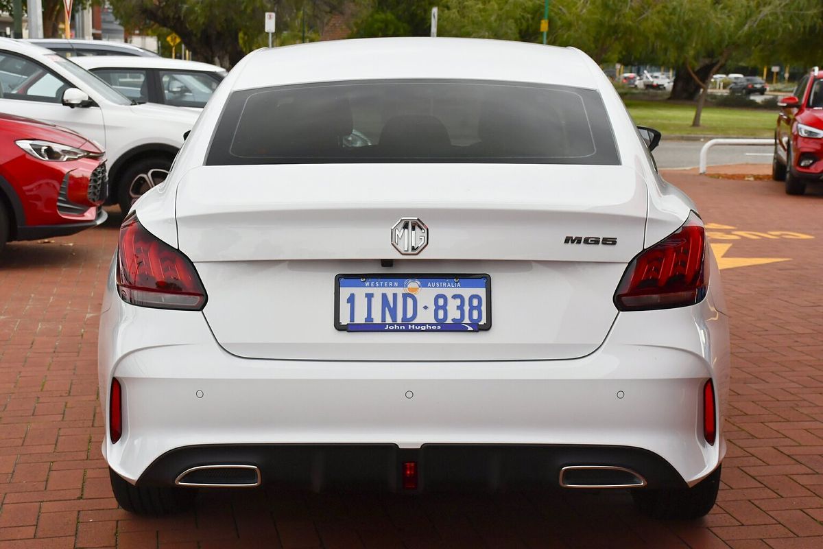 2024 MG MG5 Vibe
