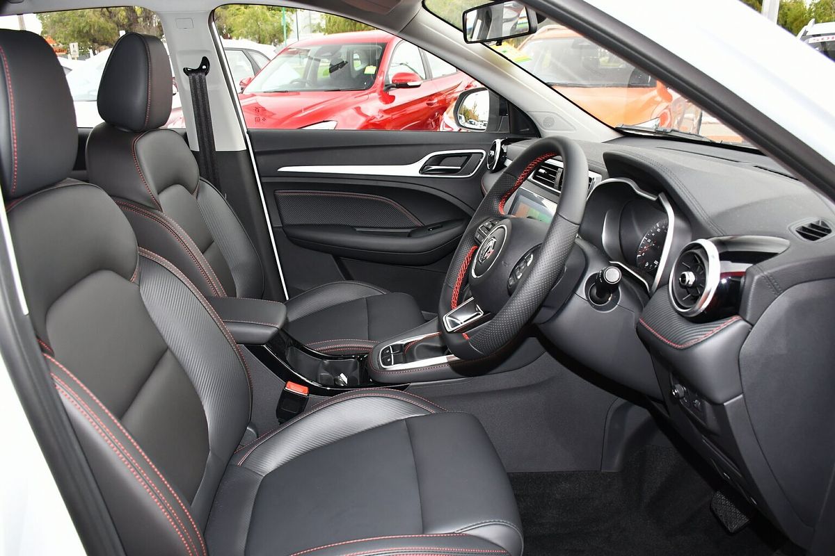 2024 MG ZST Excite