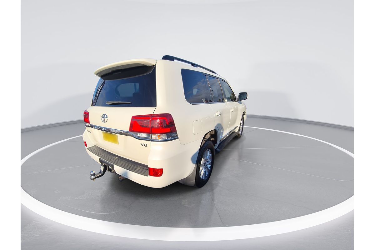 2021 Toyota Landcruiser Sahara VDJ200R