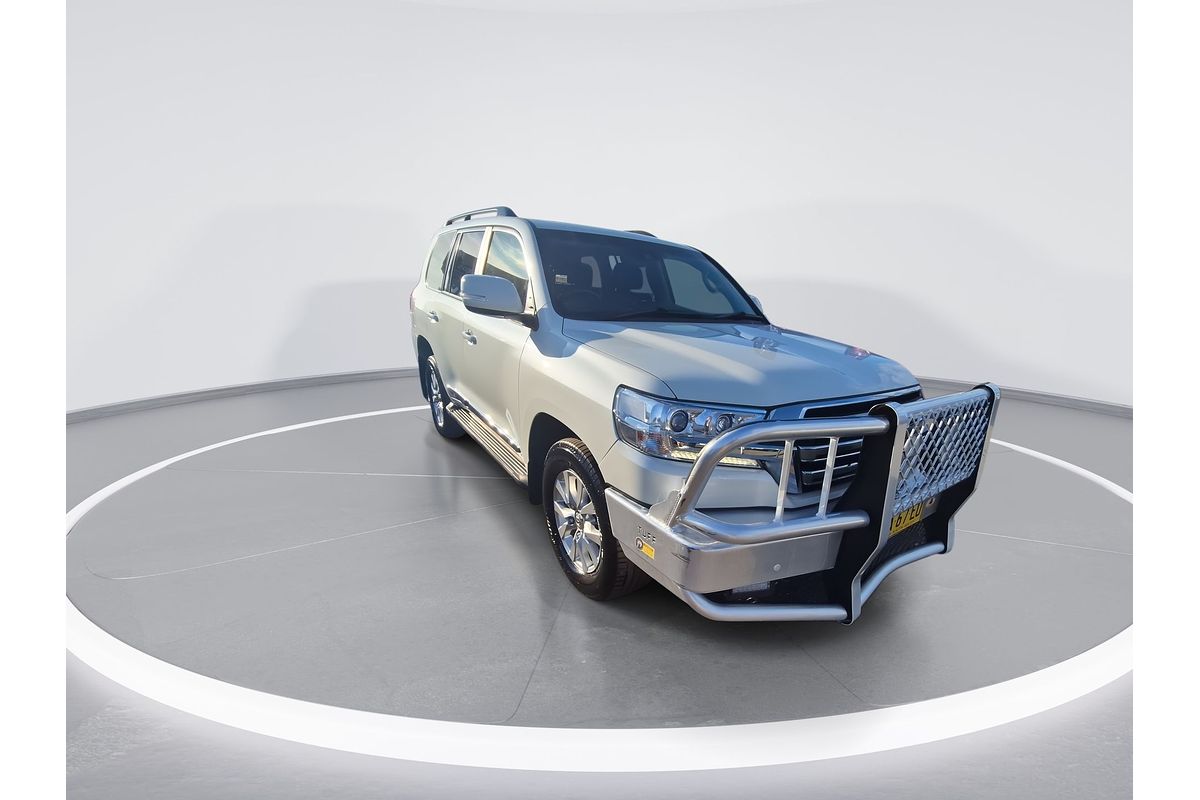 2021 Toyota Landcruiser Sahara VDJ200R