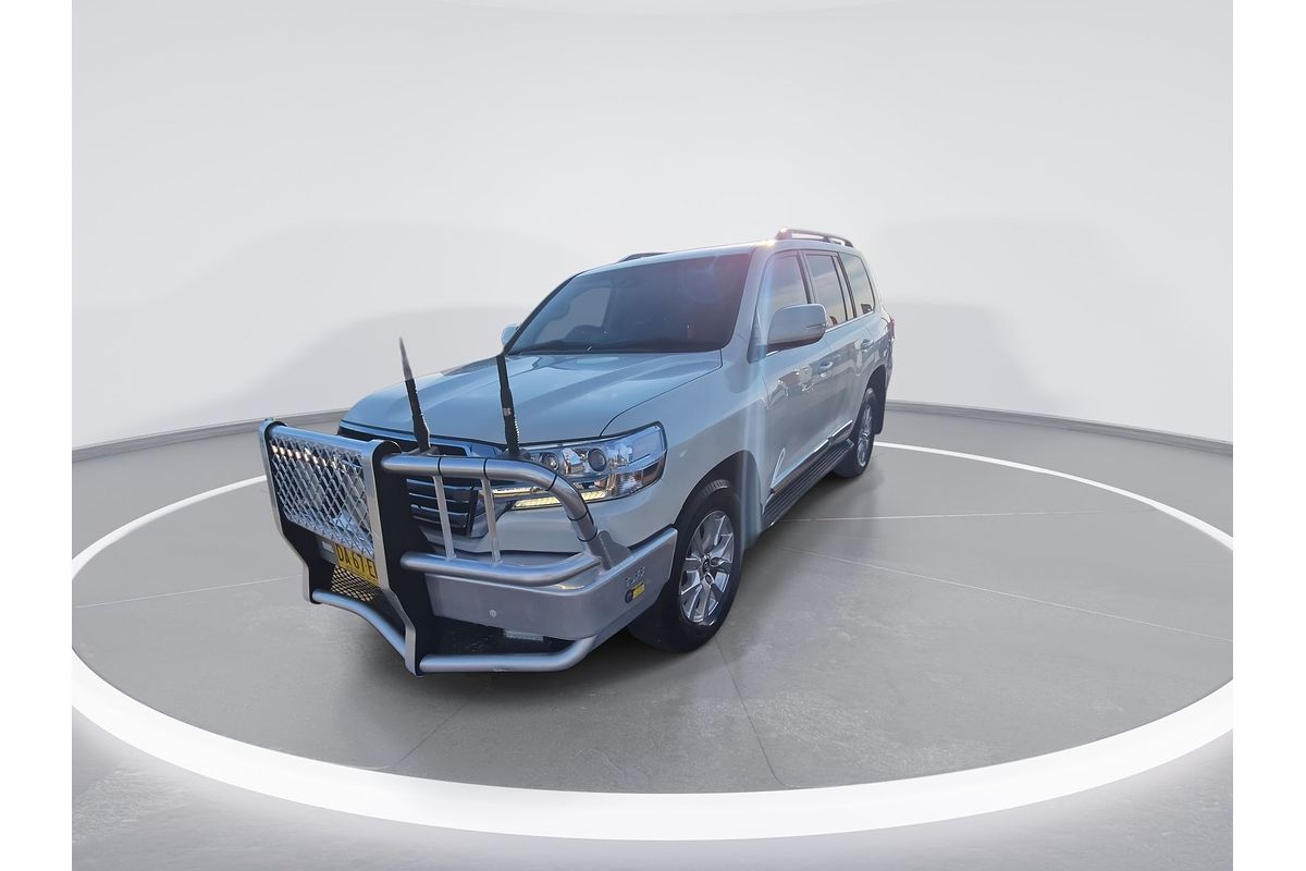 2021 Toyota Landcruiser Sahara VDJ200R