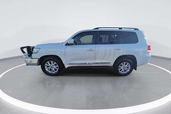 2021 Toyota Landcruiser Sahara VDJ200R