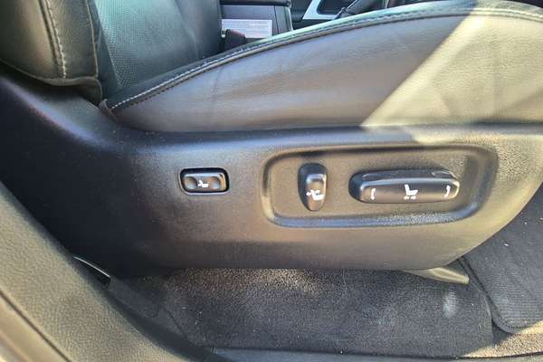 2021 Toyota Landcruiser Sahara VDJ200R