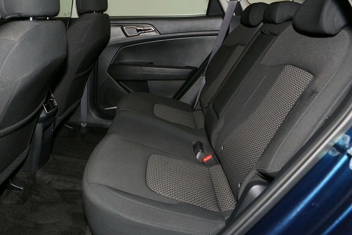 2024 Kia Sportage S NQ5