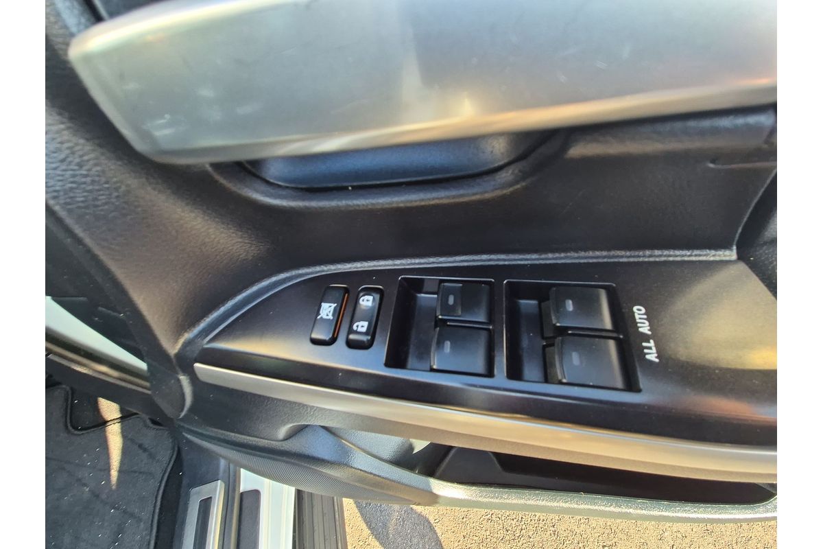 2021 Toyota Landcruiser Sahara VDJ200R