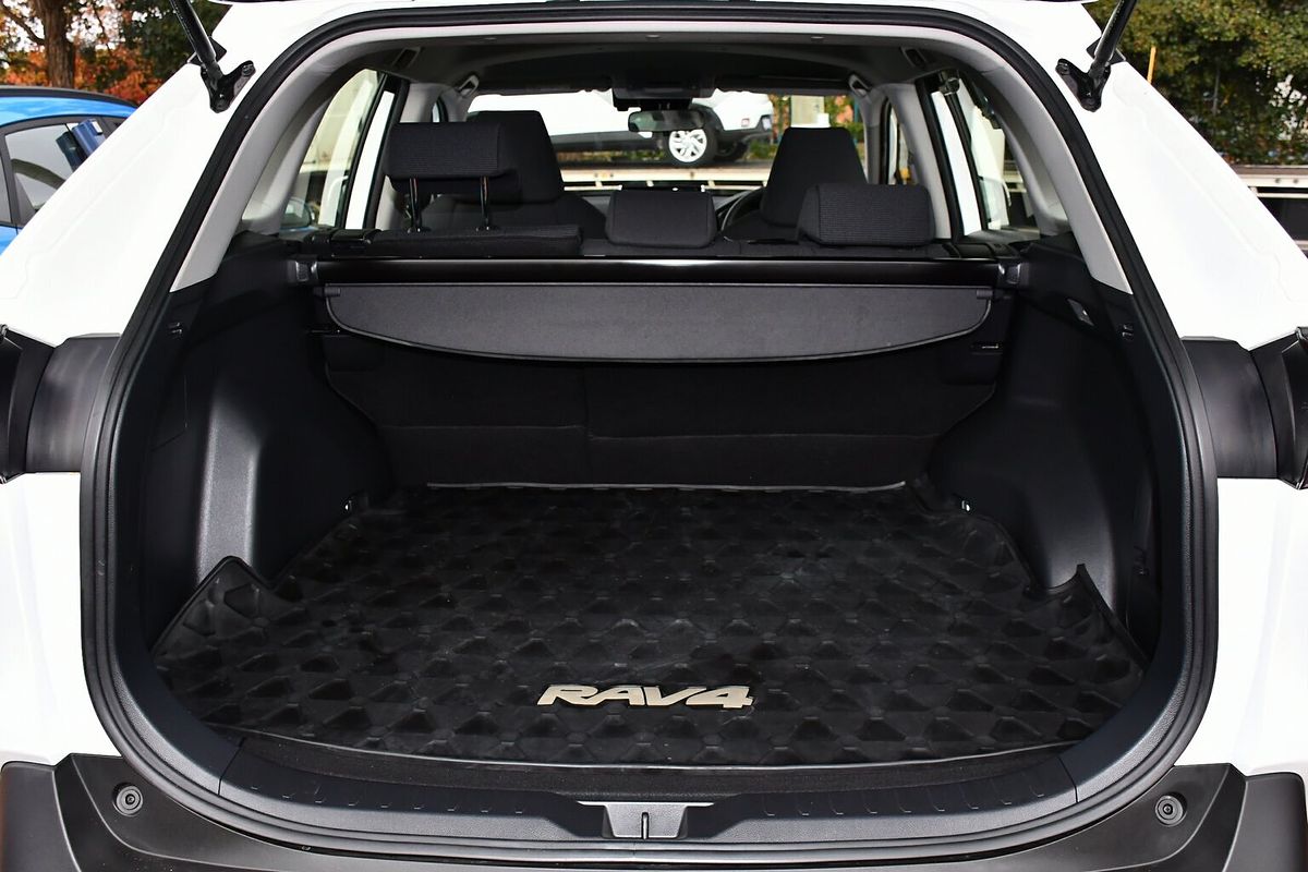 2020 Toyota RAV4 GX AXAH52R