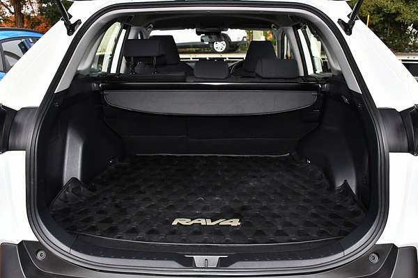 2020 Toyota RAV4 GX AXAH52R