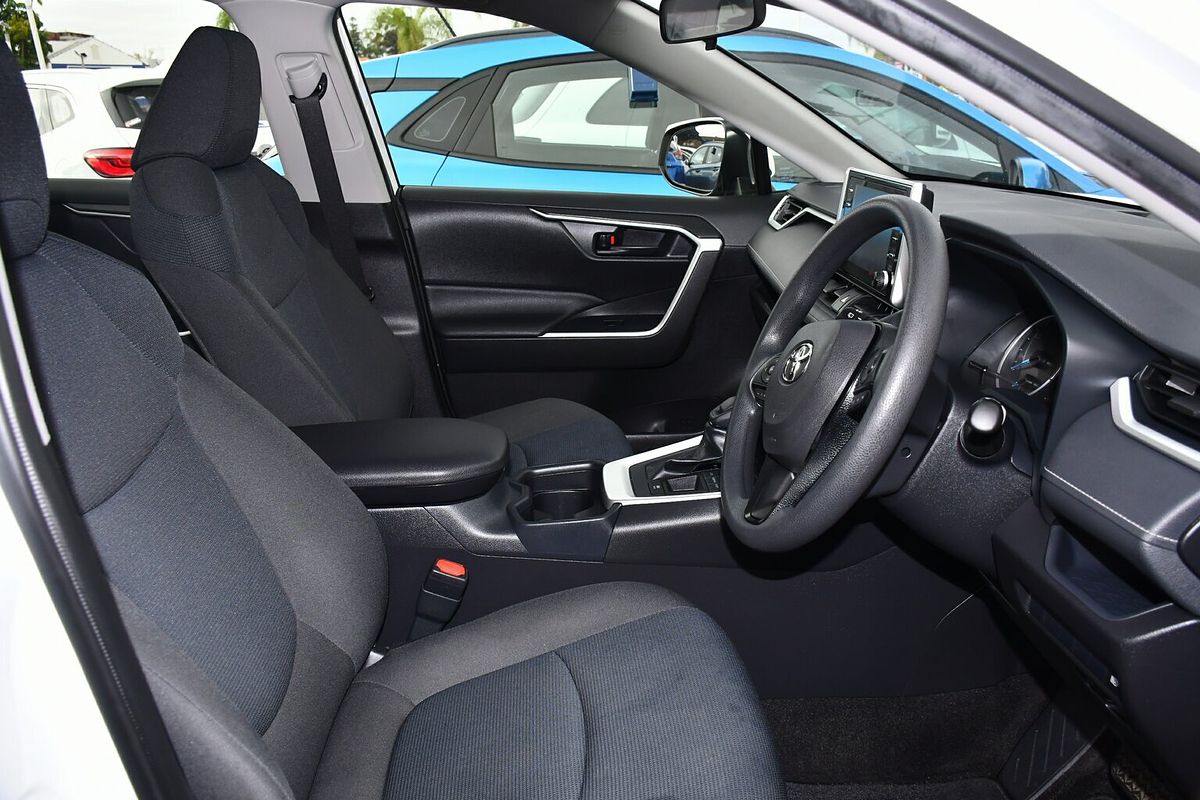 2020 Toyota RAV4 GX AXAH52R