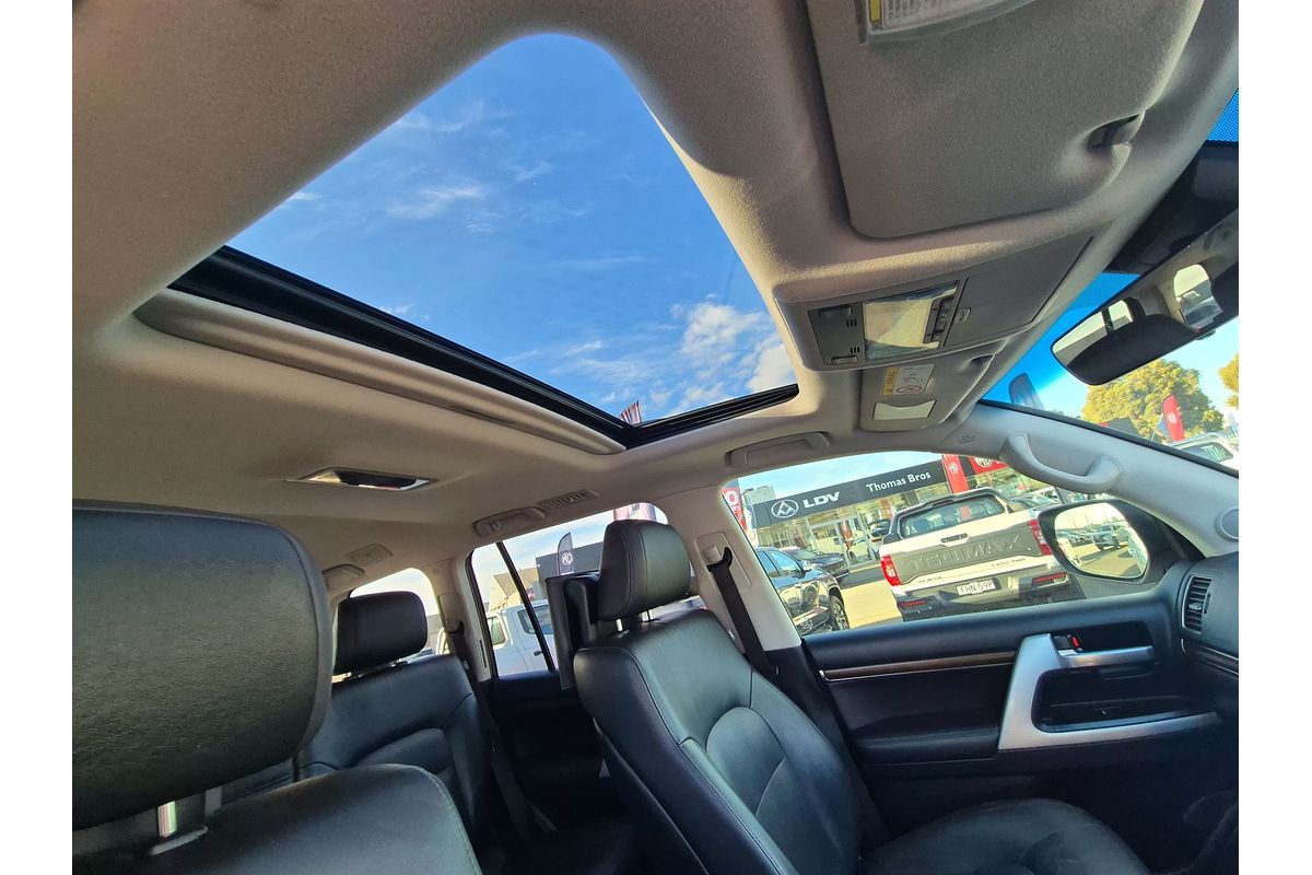 2021 Toyota Landcruiser Sahara VDJ200R