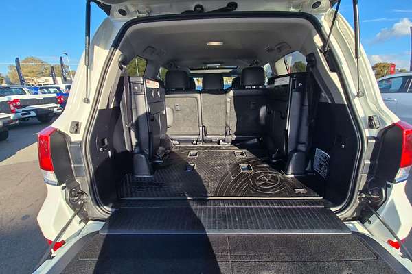 2021 Toyota Landcruiser Sahara VDJ200R