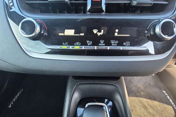 2020 Toyota Corolla Ascent Sport MZEA12R