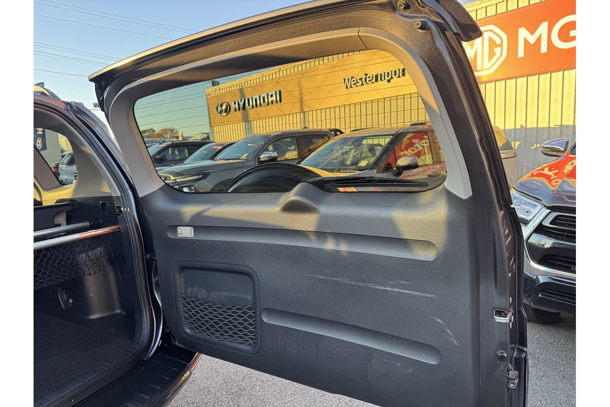 2010 Toyota RAV4 Cruiser ACA33R