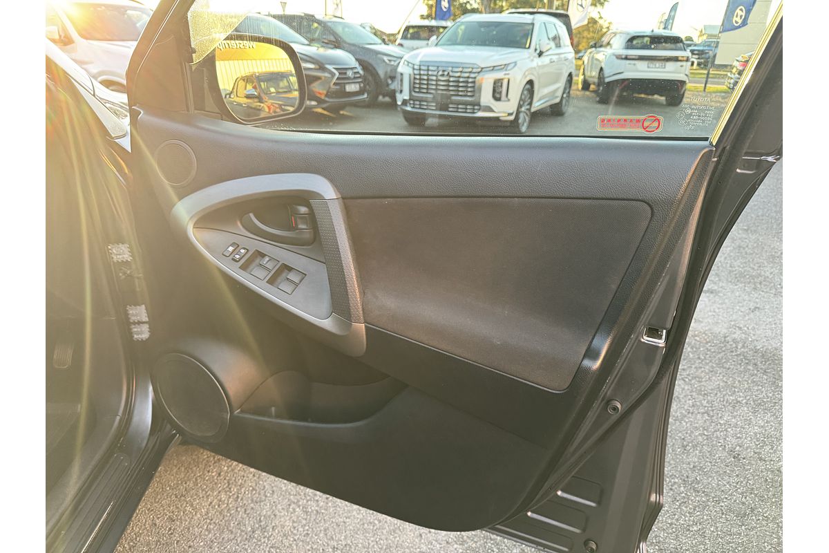2010 Toyota RAV4 Cruiser ACA33R