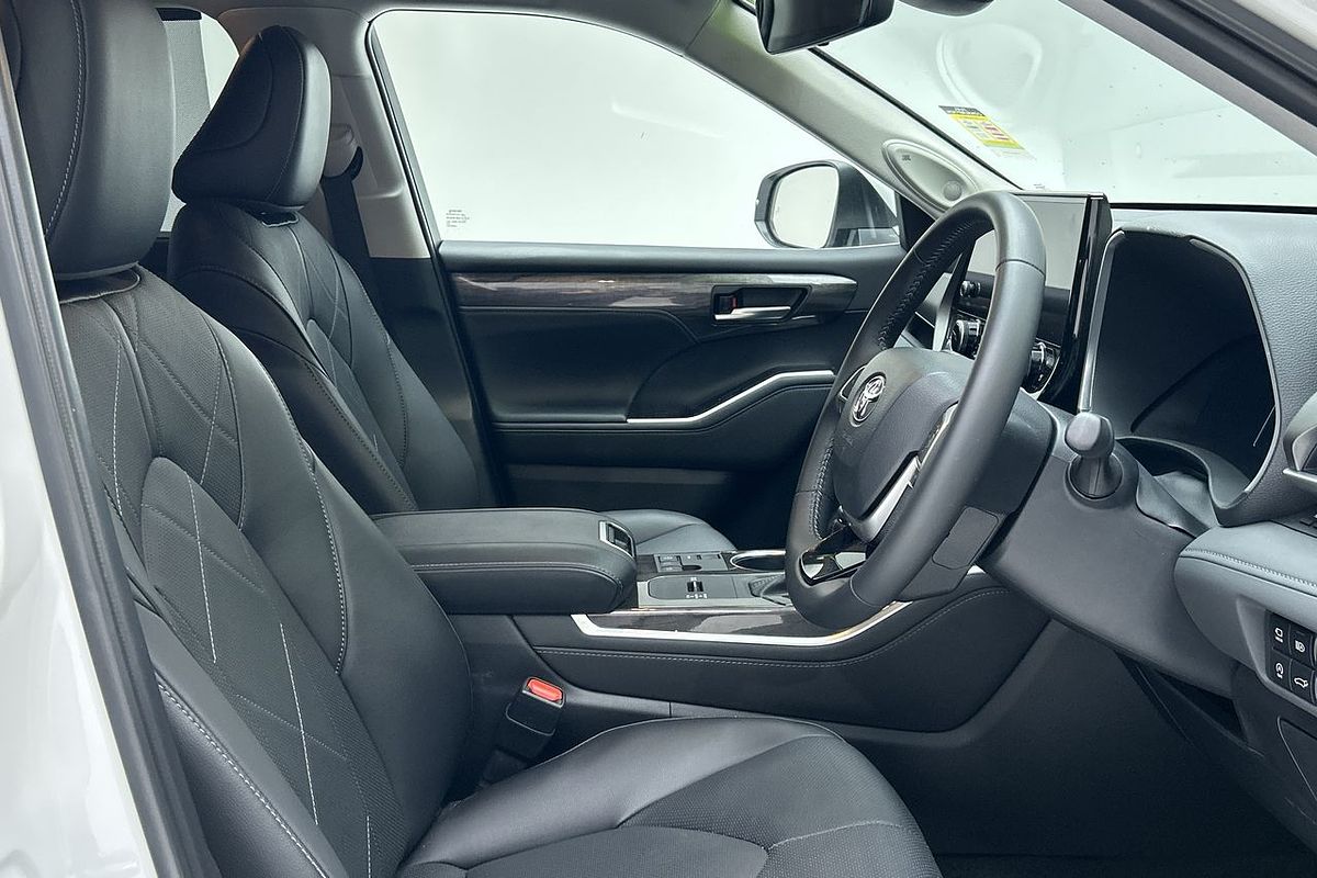2023 Toyota Kluger Grande TXUA70R