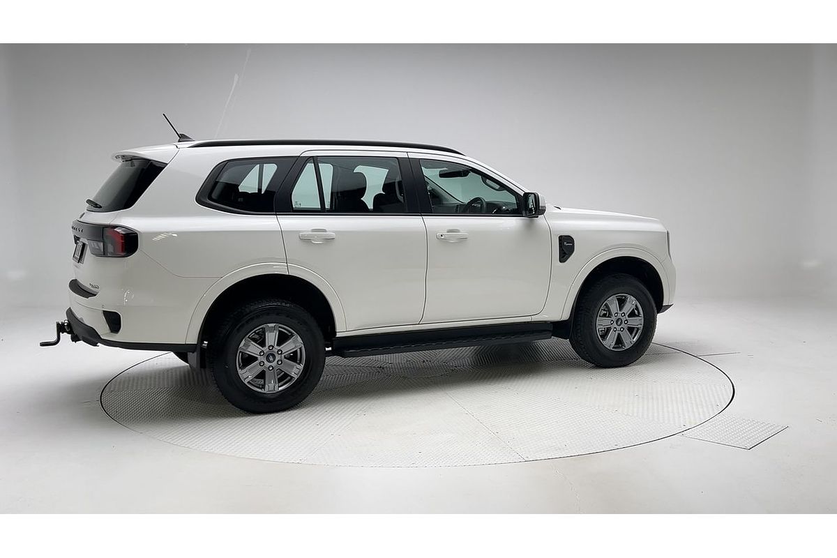 2023 Ford Everest Ambiente 2.0L