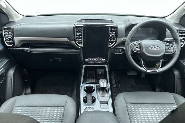 2023 Ford Everest Ambiente 2.0L