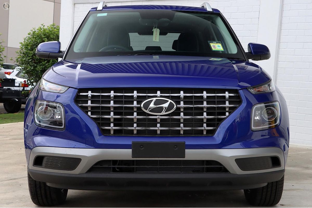 2025 Hyundai Venue Elite QX.V5