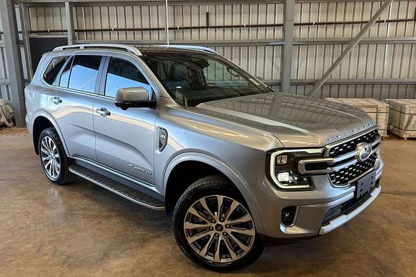 2025 Ford Everest Platinum  3.0L